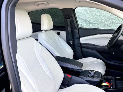 Used 2024 Ford Mustang Mach-E Premium image 8