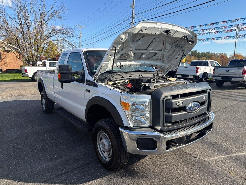 Used 2015 Ford F250 XL w/ Power Equipment Group AWD/4WD image 27