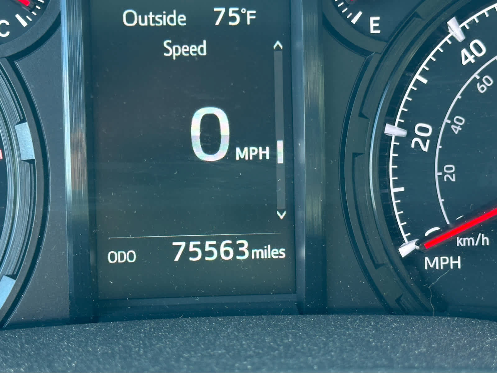 Used 2022 Toyota 4Runner SR5 w/ TRD Black Wheel Package (TMS) AWD/4WD image 15