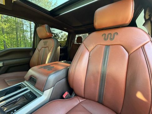 Used 2018 Ford F150 King Ranch w/ Equipment Group 601A Luxury AWD/4WD image 13
