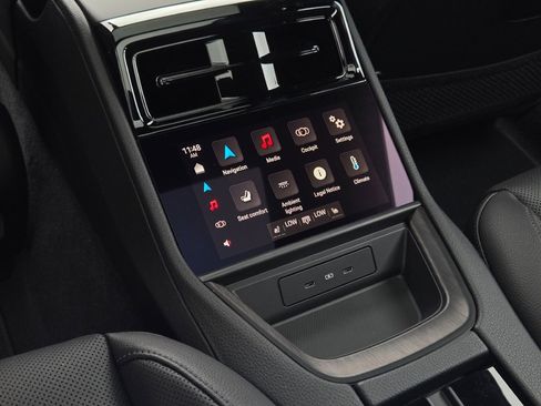 New 2025 Porsche Panamera 4 image 31