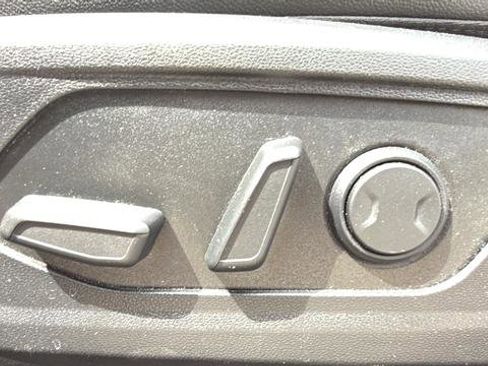 Used 2024 Hyundai Santa Cruz Limited AWD/4WD image 16