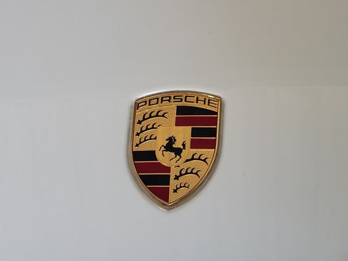Certified 2019 Porsche Macan S AWD/4WD image 14