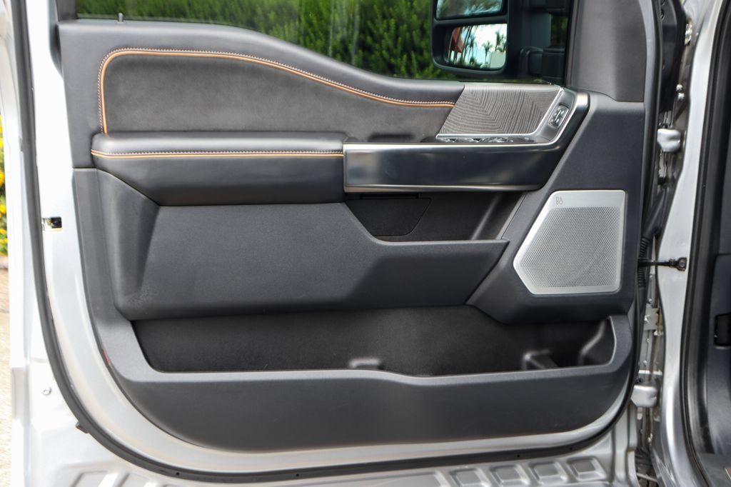 Used 2024 Ford F250 Platinum AWD/4WD image 17