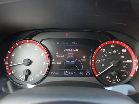 Certified 2025 Nissan Frontier PRO-4X AWD/4WD image 25