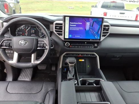 Used 2023 Toyota Tundra Limited image 20