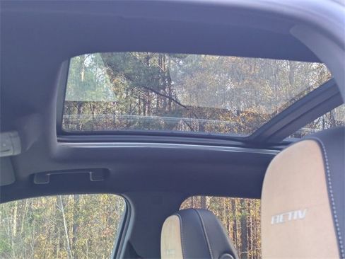 New 2026 Chevrolet Equinox ACTIV w/ Safety and Technology Package image 12