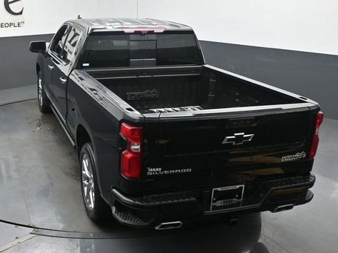 Used 2023 Chevrolet Silverado 1500 High Country w/ High Country Premium Package AWD/4WD image 55