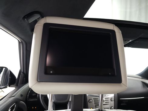 Used 2019 INFINITI QX80 Limited w/ All-Season Package image 32