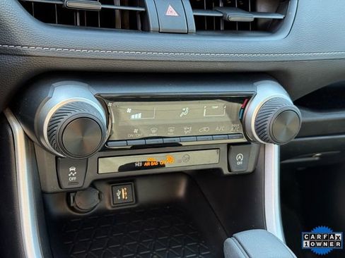 Used 2023 Toyota RAV4 LE image 21