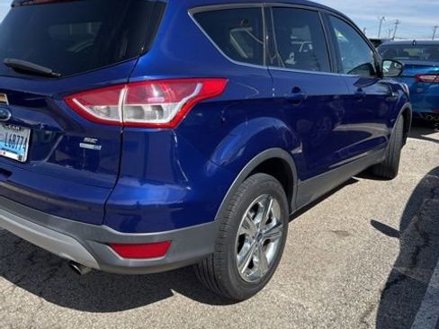 Used 2015 Ford Escape SE image 3