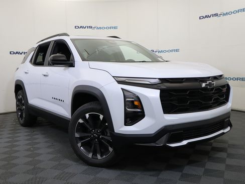 New 2026 Chevrolet Equinox RS image 2