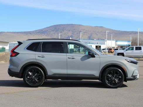 Used 2025 Honda CR-V Sport Touring image 7