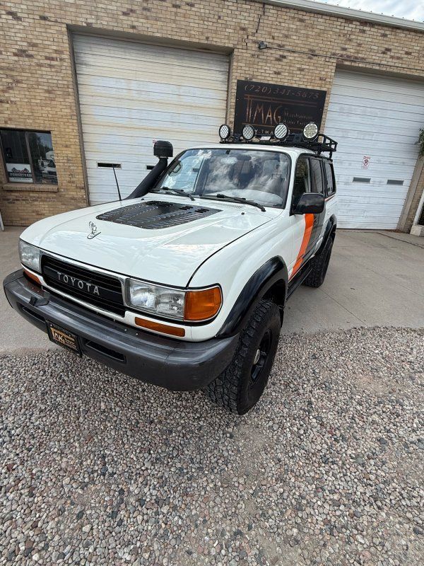 Used 1994 Toyota Land Cruiser AWD/4WD image 2