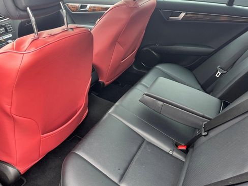 Used 2012 Mercedes-Benz C 250 Sedan image 8