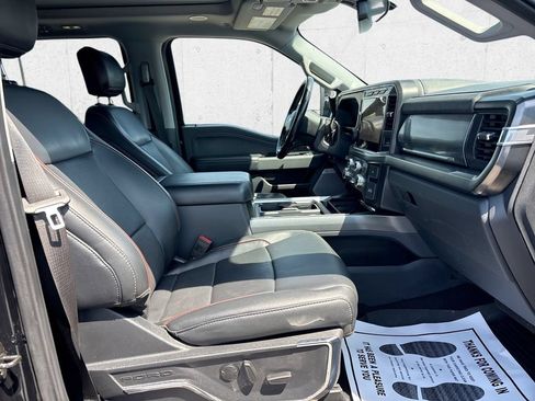 Used 2023 Ford F250 Lariat w/ Lariat Ultimate Package AWD/4WD image 13
