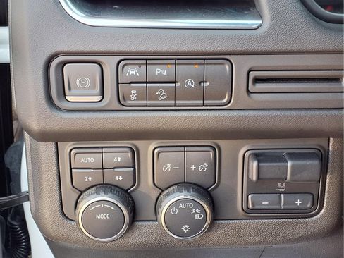 Used 2023 Chevrolet Tahoe Z71 w/ Max Trailering Package AWD/4WD image 20