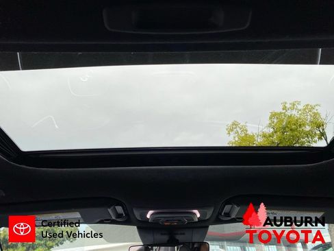 Certified 2023 Toyota Corolla Cross AWD Hybrid w/ Convenience Package image 33