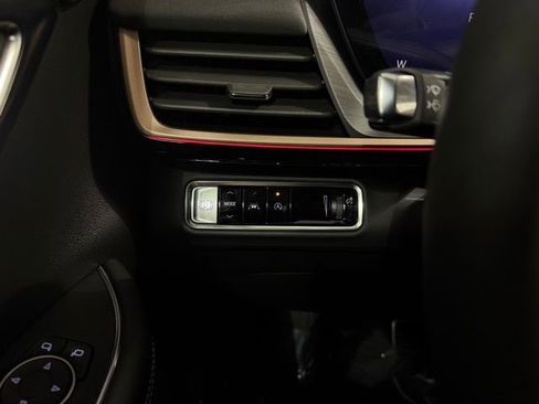 New 2026 Buick Envision Sport Touring AWD/4WD image 17