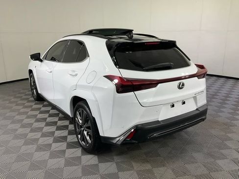 Used 2024 Lexus UX 250h F Sport AWD/4WD image 4