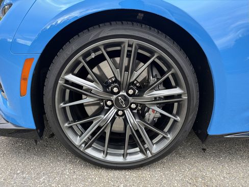 Used 2022 Chevrolet Camaro ZL1 image 11