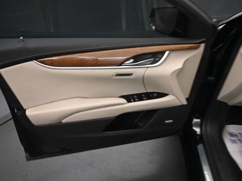 Used 2018 Cadillac XTS Luxury FWD image 20