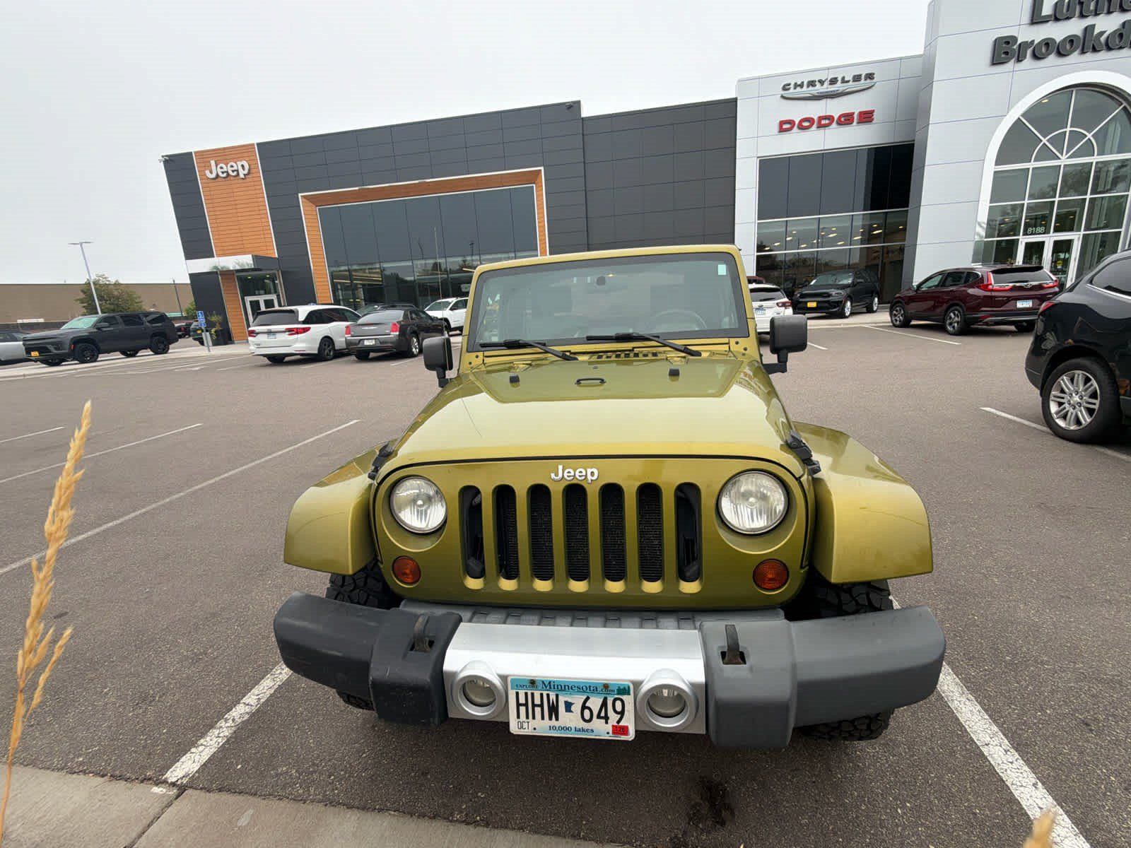 Used 2008 Jeep Wrangler Sahara AWD/4WD image 3