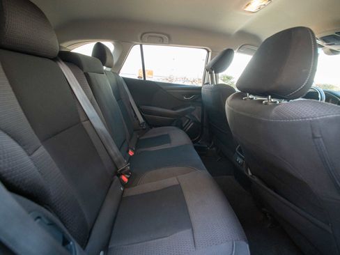 Used 2021 Subaru Outback Premium image 9