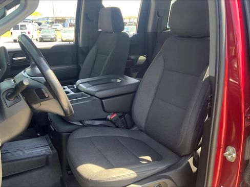 Used 2020 GMC Sierra 1500 Elevation w/ Elevation Value Package image 8