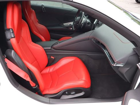 Used 2020 Chevrolet Corvette Stingray Coupe w/ Z51 Performance Package RWD image 19