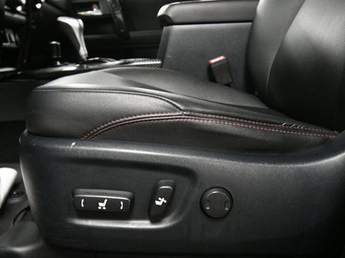 Certified 2023 Toyota 4Runner TRD Off-Road Premium image 10