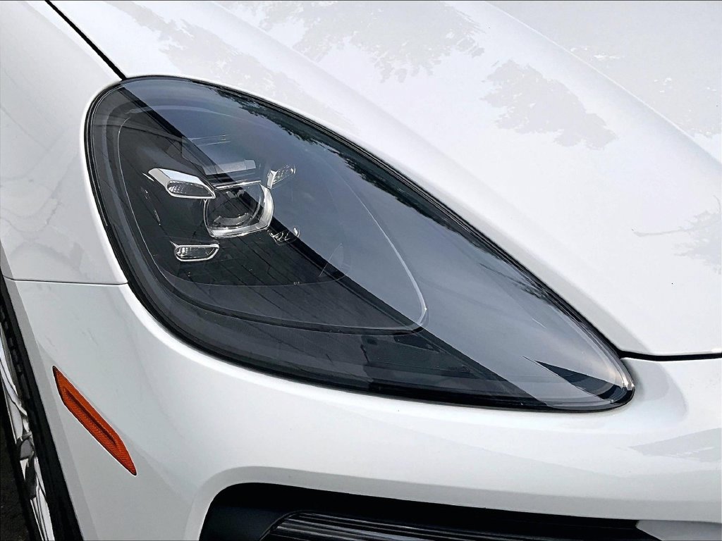 Certified 2023 Porsche Cayenne AWD/4WD image 30