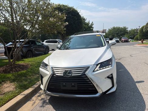 Used 2017 Lexus RX 350 AWD w/ Premium Package image 2