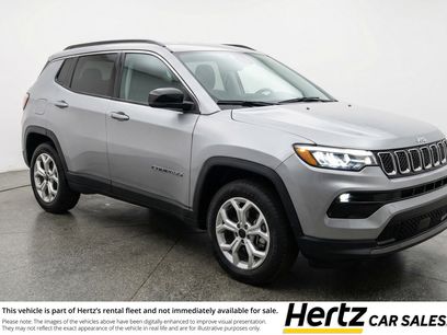Used 2025 Jeep Compass Latitude