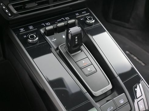 Certified 2020 Porsche 911 Carrera RWD image 21
