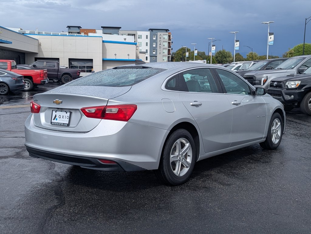 Used 2019 Chevrolet Malibu LS FWD image 4