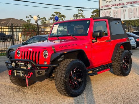 Used 2016 Jeep Wrangler Rubicon w/ Power Convenience Group AWD/4WD image 6