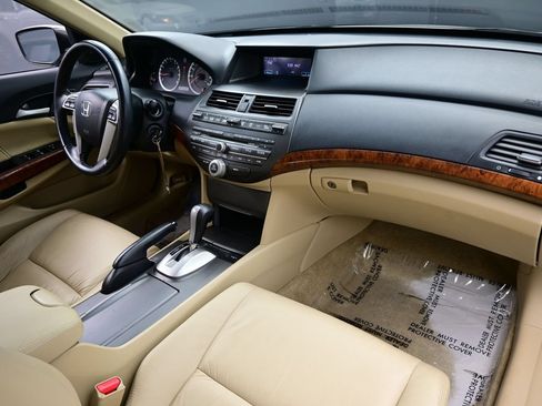 Used 2011 Honda Accord EX-L image 14