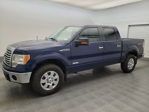 Used 2012 Ford F150 XLT w/ XLT Chrome Pkg image 2