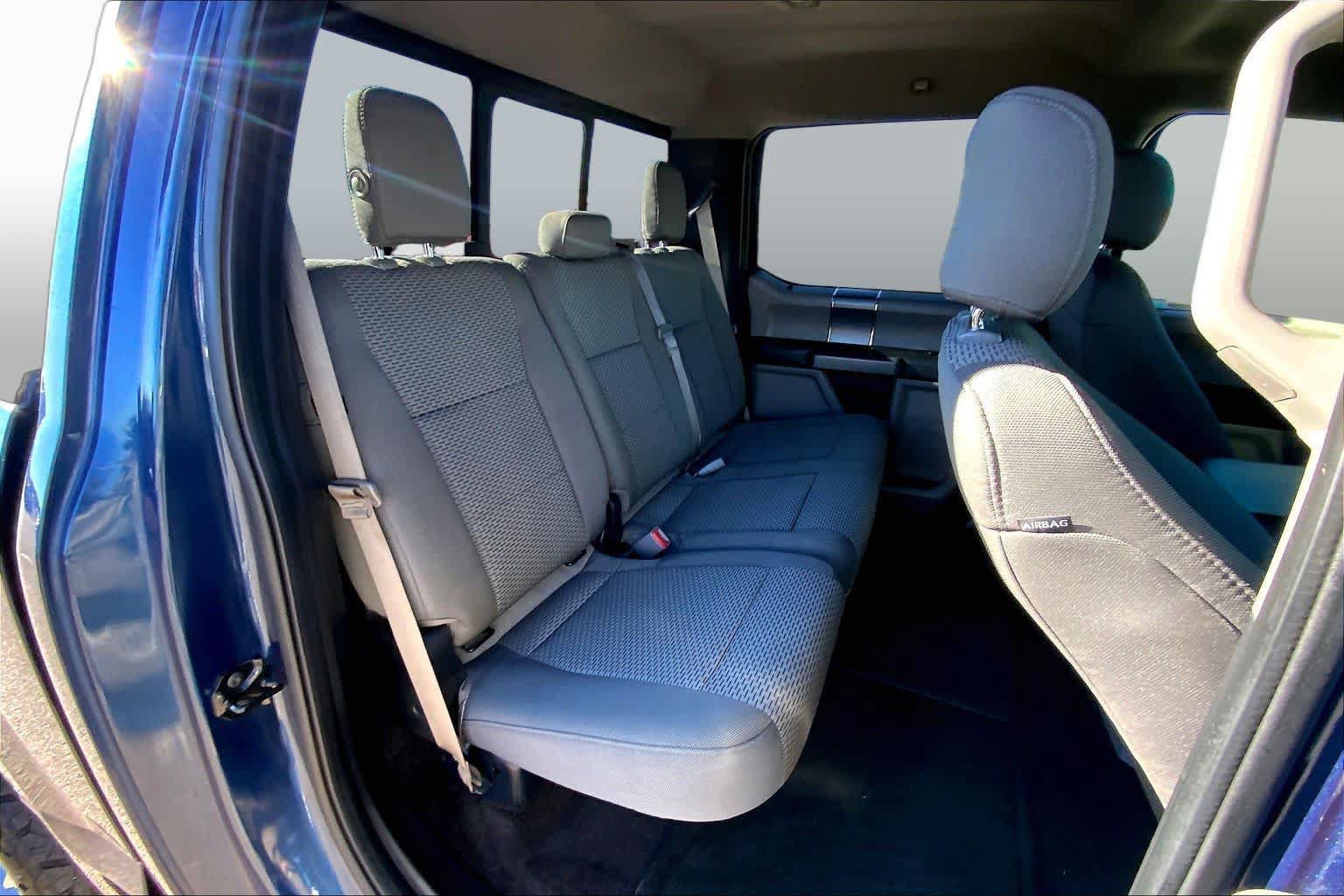 Used 2016 Ford F150 XLT w/ Equipment Group 302A Luxury AWD/4WD image 19