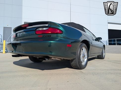 Used 1996 Chevrolet Camaro Z28 image 6