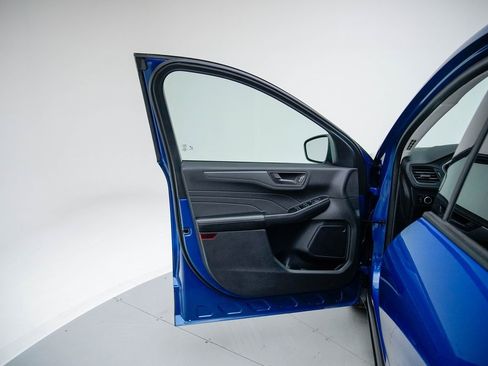 Used 2023 Ford Escape Active image 22