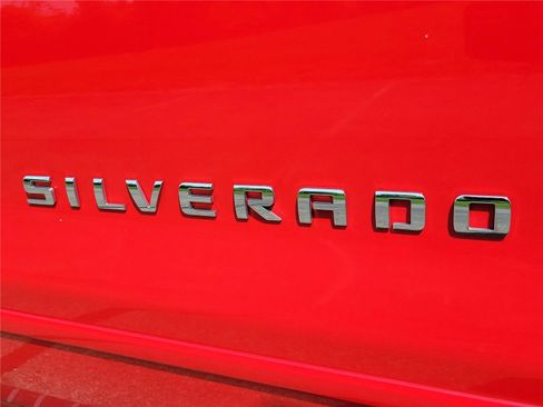 Used 2016 Chevrolet Silverado 1500 LT w/ All Star Edition image 7