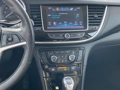 Certified 2017 Buick Encore Essence image 9