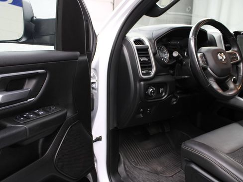 Used 2023 RAM 1500 Big Horn AWD/4WD image 50