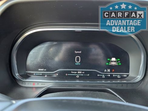 Used 2024 Chevrolet Tahoe Premier AWD/4WD image 13