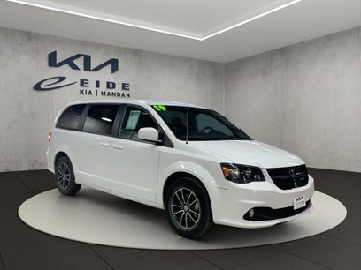Used 2019 Dodge Grand Caravan SE