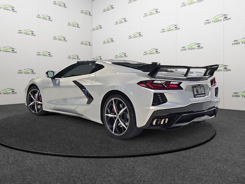 Used 2022 Chevrolet Corvette Stingray Premium Cpe w/ Z51 Performance Package image 3