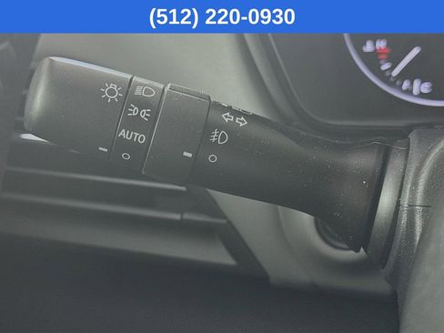 Used 2025 Subaru Outback Premium image 13