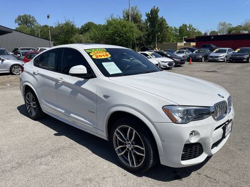 Used 2018 BMW X4 xDrive28i AWD/4WD image 2